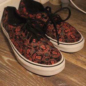 ! LIKE NEW ! AUTHENTIC DISNEY X VANS - MICKEY